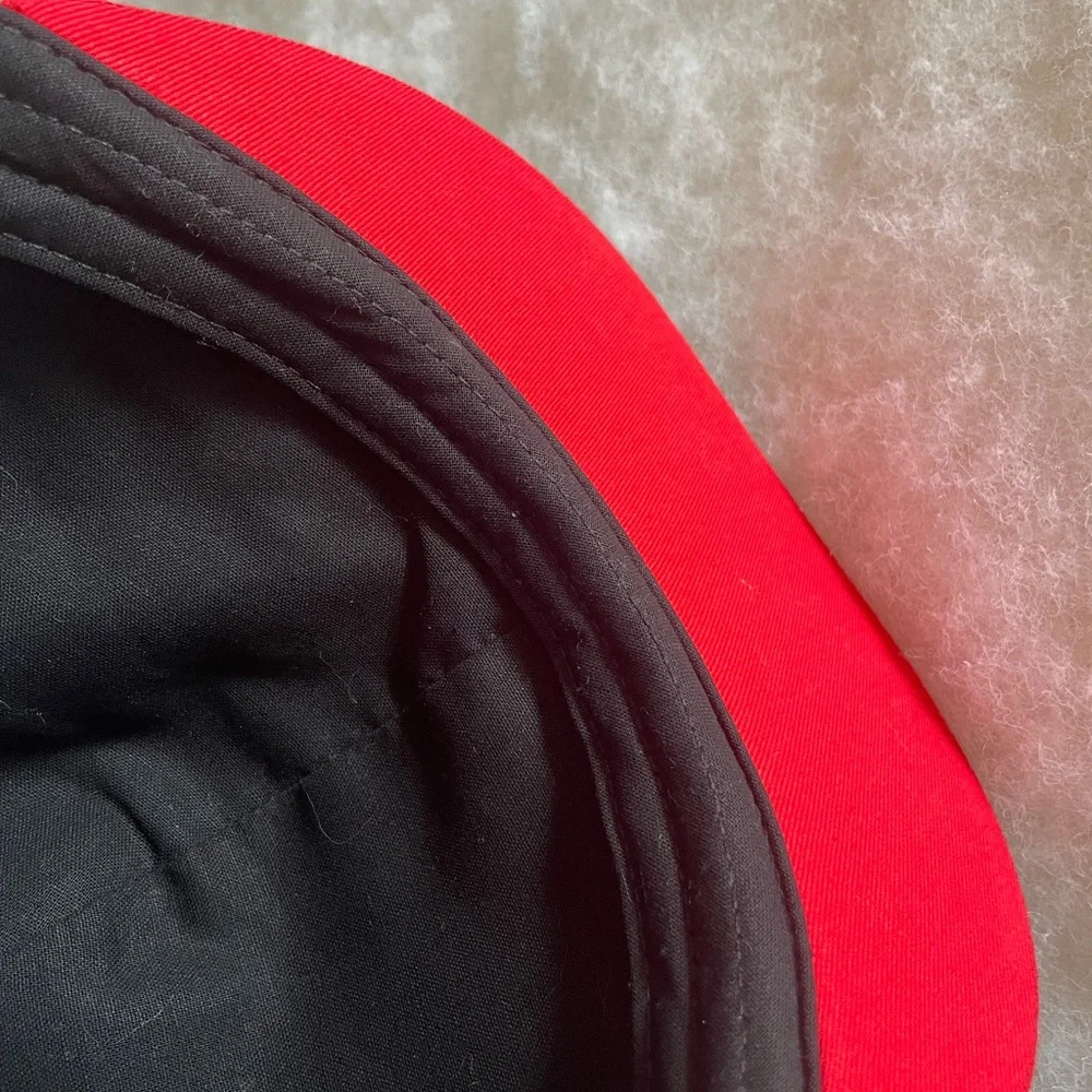 Spider-Man Red and Black men’s cap - Picture 4 of 6